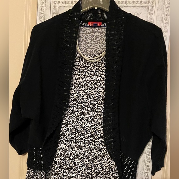 Elle Sz-M Black Cardigan/Shrug- Open Knit Stitching Around Edge/Hem, 3/4 Sleeves - Picture 7 of 16